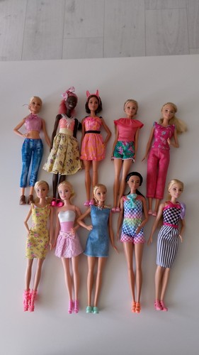 Barbie doll bundle dolls - barbie,