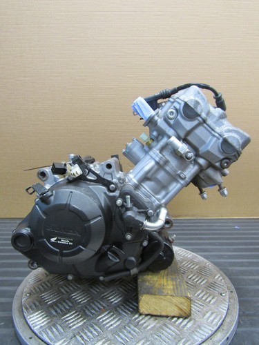 Honda cb125r 2021 - honda,