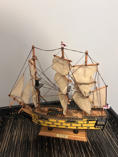 Model ship the hms victory - model,