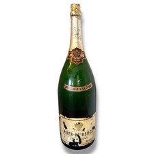 Vtg piper heidsieck display