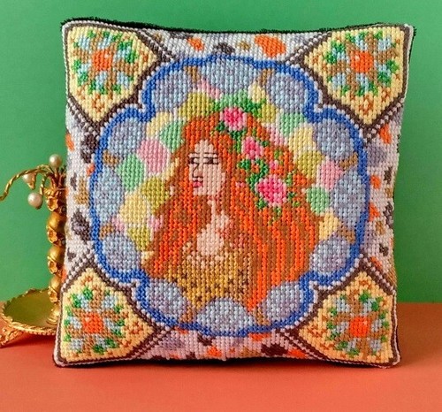 Art nouveau lady counted - art,