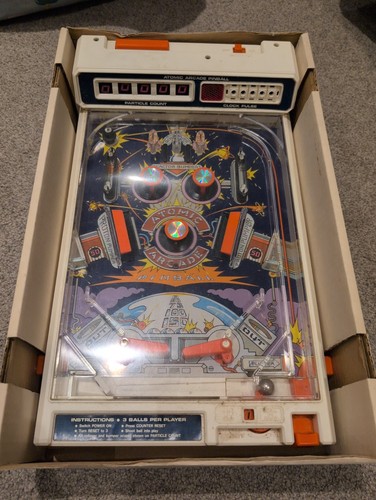 Tomy atomic arcade pinball - atomic,