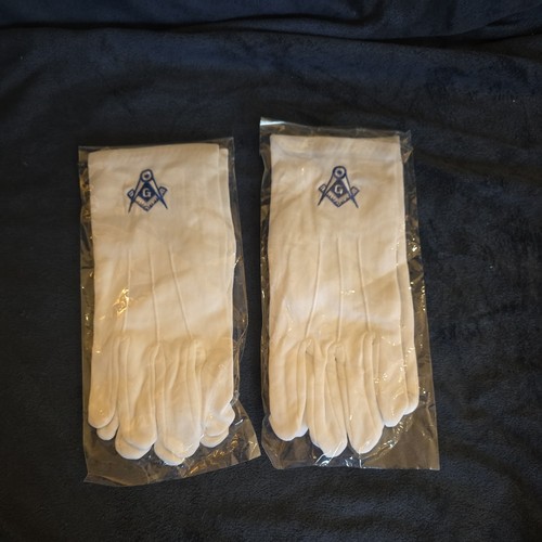 Pairs masonic regalia - x,