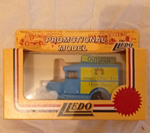 Lledo promotional model - lledo,