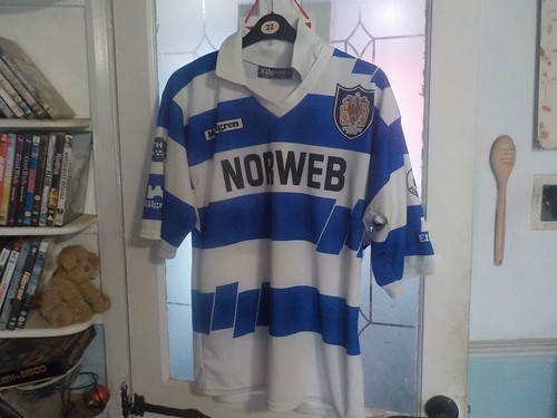 Wigan warriors blue away - wigan,