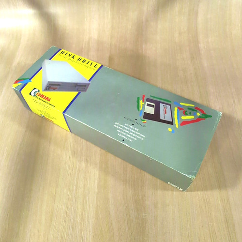 Cumana cax 354 commodore amiga - cumana,