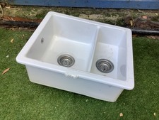 Double sided Belfast sink