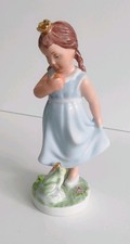 ROYAL DUX PORCELAIN YOUNG