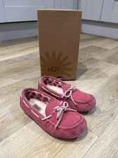 Boxed UGG Australia Ryder Rose
