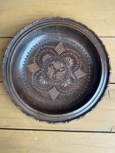Vintage hand carved wooden - vintage, hand-carved