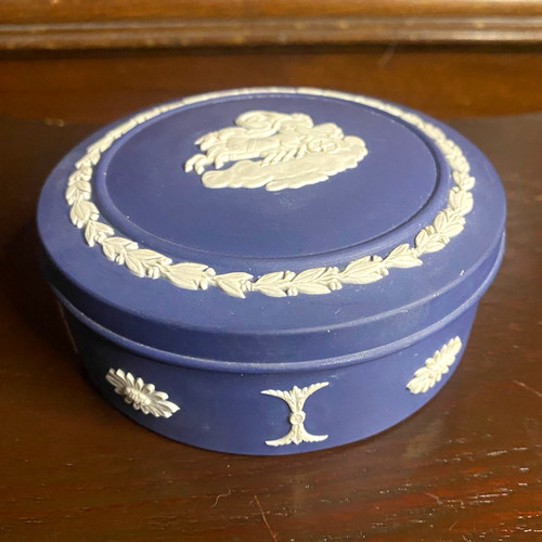 Vintage wedgwood portland blue - vintage,