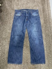 Men’s Levi’s Jeans 569 34w x 32l