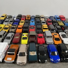 10 x Maisto Random Toy Car Lot
