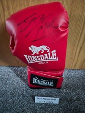 Enzo Maccarinelli Signed