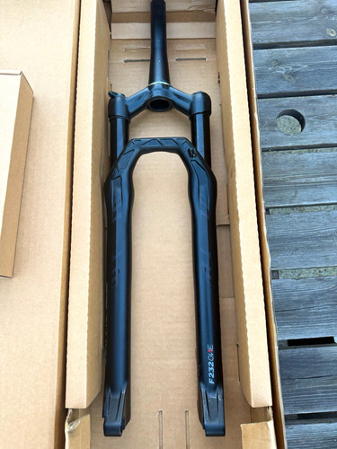 Swiss f232 one - swiss, suspension