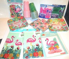 Flamingo Party Supplies Set -