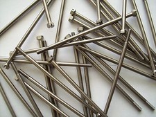 2 THROUGH BOLTS STAINLESS LUCAS DYNAMO  E3L, E3LM.200732 BSA,TRIUMPH, AJS,NORTON