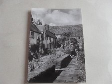 POSTCARD - CHICHESTER - VICARS CLOSE -  GORDON FRASER CARD - SUSSEX - HOUSES
