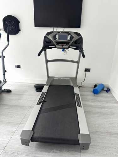 Spirit fitness xt685 electric - spirit,