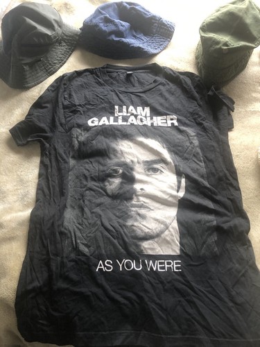 Liam gallagher print - gallagher, t-shirt