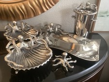 Silver Octopus Metal Hostess