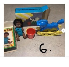 VINTAGE PEDIGREE TINY TOTS MATCHBOX DOLL  PLAY SET - RARE! 