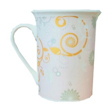 4 x DRINKING MUGS tea coffee