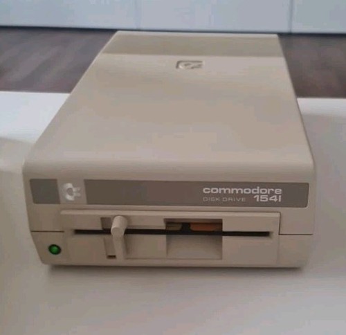 Commodore 1541 floppy drive - 1541,