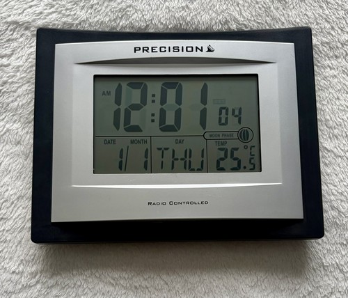 Precision lcd radio controlled - precision,