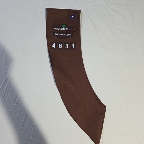 Girl scouts usa brownie - girl, sash