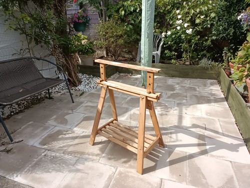 Wooden folding trestles - trestles, (max