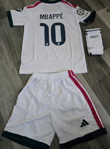 Old mbappé real madrid - old,