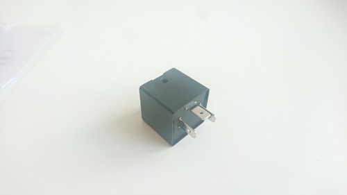 Relay indicator fits porsche - relay,