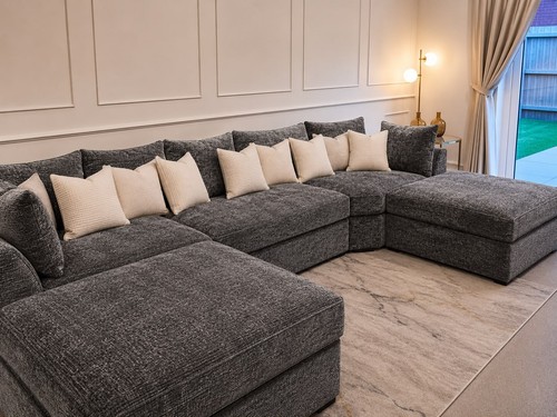 Seater cinema shape full - cinema, u