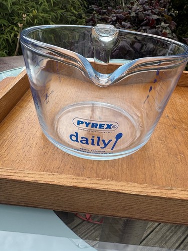 Vintage pyrex daily pint - daily,