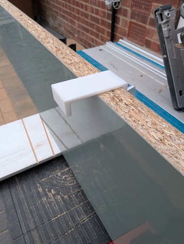 Kitchen plinth removal clips - kitchen,
