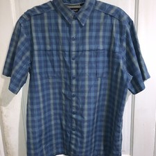 Van Heusen Shirt size M 16”- 16 1/2”Button Up Short Sleeved