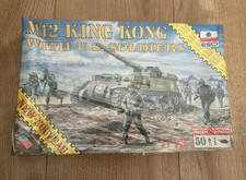 Esci Model Kit 8605 - M12 King