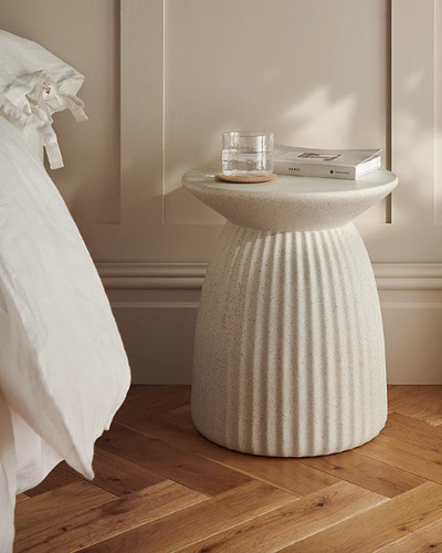 Speckled cream totem side - speckled,