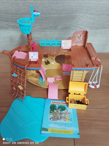 Sylvanian families seaside - families,