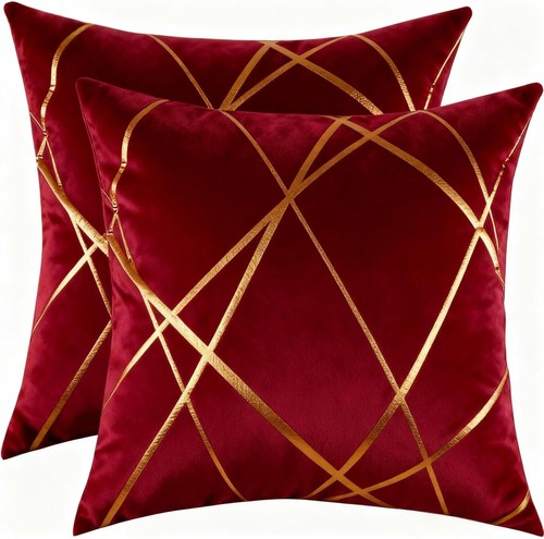 Pack velvet cushion - of, 2