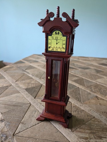 Grandfather long clock - grandfather/long,