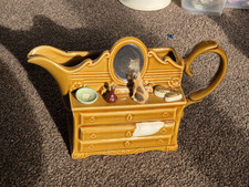 Park rose Bridlington Pottery