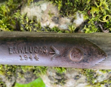 E & W LUCAS 1944 Vintage SHOVEL WWII Numbered 6/2353 ARMY Wooden Shaft E&W Spade