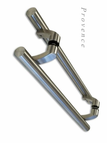 Offset entry door pull - offset,