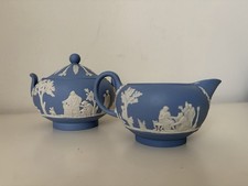 WEDGWOOD Miniature Blue
