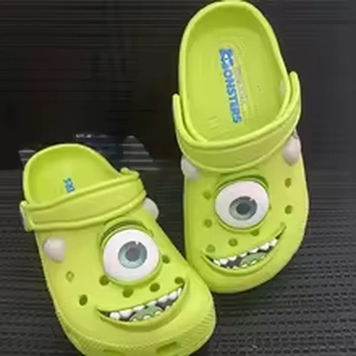 New monsters inc - monsters, wazowski