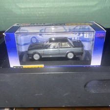 Corgi VA13402B BMW 325i Coupe