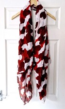 LOLA ROSE Heart Scarf Shawl