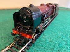 MAINLINE 37092 OO LMS Royal Scot 4-6-0 "Old Contemptibles #6127 - Good Condition